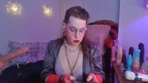 Snapshot of mxsissycharlotte chatting on February 9, 2026, 3:54 am Mx Charlotte online show from February 9, 2026, 3:54 am