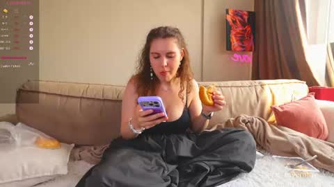 Snapshot of my_emmy chatting on July 12, 2026, 8:38 am Emmy online show from July 12, 2026, 8:38 am