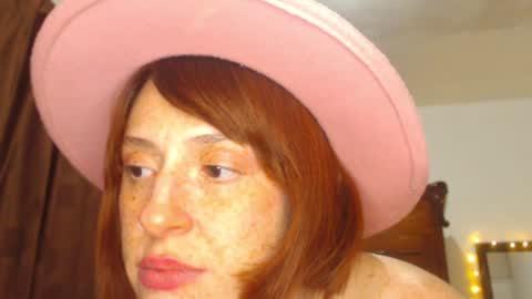     sara      i know you love me xoxox     online show from December 6, 2024, 11:00 am