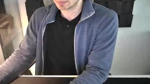 my_lovely_body online show from April 27, 2026, 9:18 am