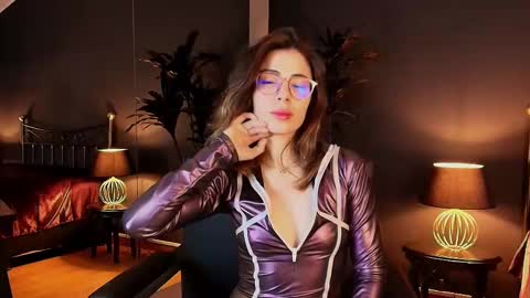 Maite online show from March 11, 2025, 3:02 pm