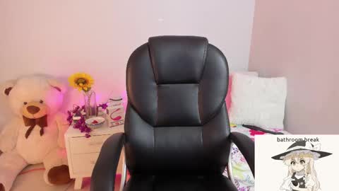 Snapshot of my_sweetpervy chatting on March 9, 2026, 9:19 pm Ary Online 300pm hour colombia online show from March 9, 2026, 9:19 pm