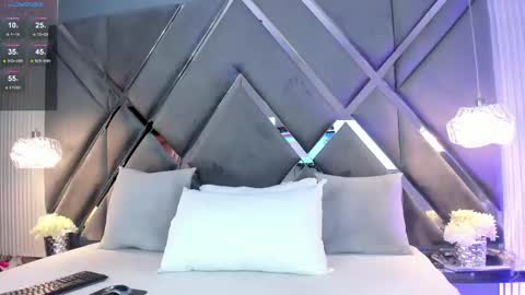 Mariana Evans online show from September 25, 2025, 11:36 am