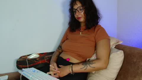 myamillor online show from April 24, 2026, 10:23 pm