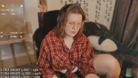 Kate online show from April 22, 2026, 10:33 pm