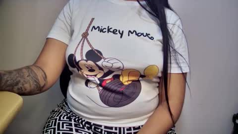 myhoney_hot online show from April 27, 2026, 12:19 am