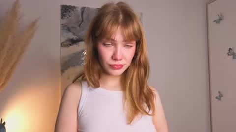 Mira  online show from October 23, 2025, 4:12 am