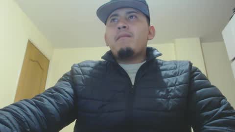 Snapshot of myke_andrade chatting on December 12, 2024, 3:10 am myke_andrade online show from December 12, 2024, 3:10 am