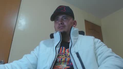 Snapshot of myke_andrade chatting on January 4, 2025, 3:40 am myke_andrade online show from January 4, 2025, 3:40 am