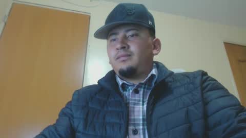 Snapshot of myke_andrade chatting on January 10, 2025, 4:22 am myke_andrade online show from January 10, 2025, 4:22 am