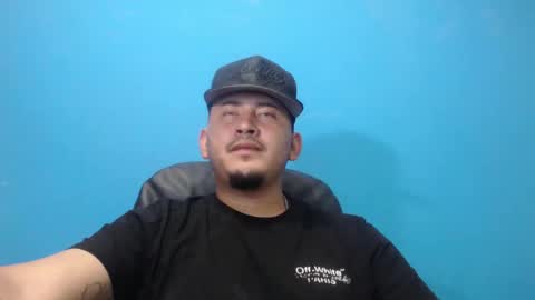 Snapshot of myke_andrade chatting on January 21, 2025, 4:10 am myke_andrade online show from January 21, 2025, 4:10 am