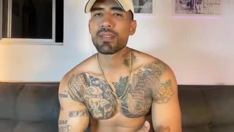 Myke esthetic online show from June 28, 2026, 3:23 am