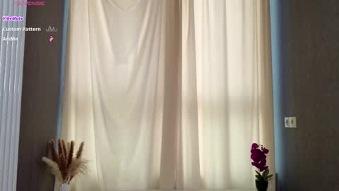 Monique with Curls online show from April 21, 2026, 8:09 am