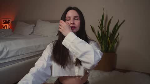 Sima online show from November 12, 2025, 9:10 am