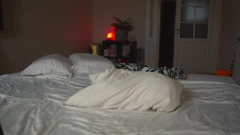 Snapshot of mynaughtynights chatting on May 29, 2026, 10:13 am Sima online show from May 29, 2026, 10:13 am