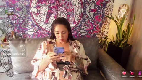 S A R A online show from January 29, 2025, 8:04 pm