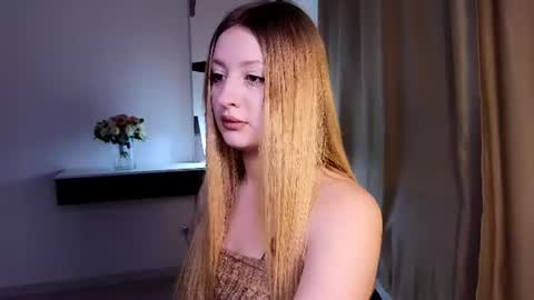 Snapshot of mysmila chatting on July 13, 2026, 1:03 pm mysmila online show from July 13, 2026, 1:03 pm