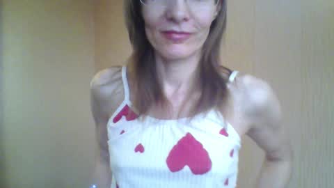 Snapshot of mysterious_blondy chatting on March 19, 2026, 8:07 am mysterious_blondy online show from March 19, 2026, 8:07 am