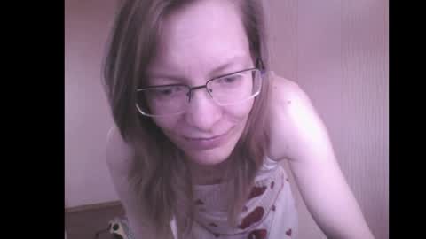 Snapshot of mysterious_blondy chatting on April 11, 2026, 4:28 am mysterious_blondy online show from April 11, 2026, 4:28 am
