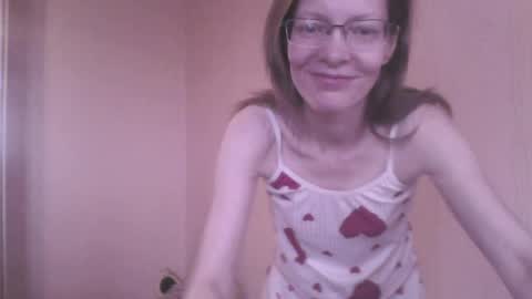Snapshot of mysterious_blondy chatting on May 6, 2026, 8:52 am mysterious_blondy online show from May 6, 2026, 8:52 am