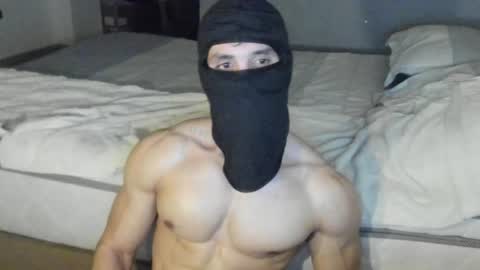 mysterious_muscles online show from March 25, 2026, 3:12 am