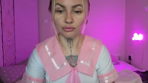mysterious_twist online show from May 25, 2026, 4:57 pm