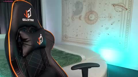 mystery_mary online show from November 8, 2025, 10:59 am