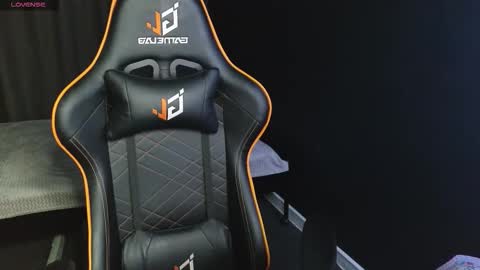 mystery_mary online show from November 29, 2025, 11:35 am