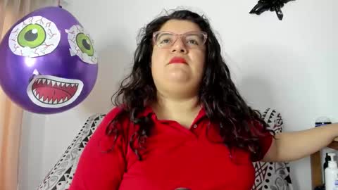 mystery_psique online show from November 4, 2025, 7:13 pm