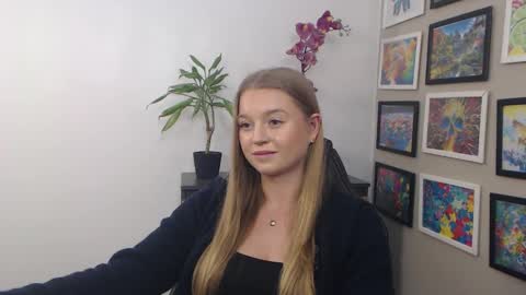 Erica online show from February 7, 2025, 11:12 am