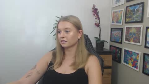 Erica online show from October 7, 2025, 8:00 am