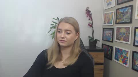 Erica online show from October 14, 2025, 8:04 am