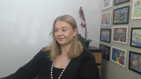 Erica online show from November 20, 2025, 9:09 am