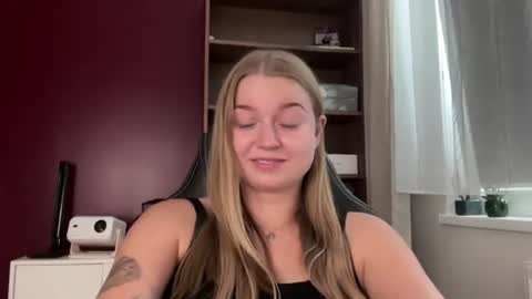 Snapshot of mysteryericax chatting on July 20, 2026, 10:39 am Erica online show from July 20, 2026, 10:39 am