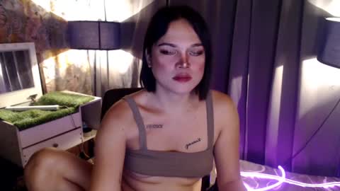 UR GIRL NEXTDOOR online show from February 21, 2025, 4:51 am