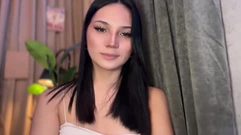 UR GIRL NEXTDOOR online show from April 11, 2026, 9:13 am