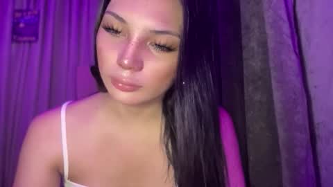 UR GIRL NEXTDOOR online show from April 18, 2026, 3:21 am