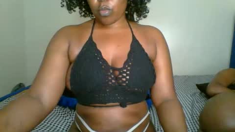 mystic_saucy online show from September 13, 2025, 3:06 am