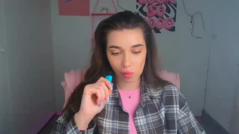 Amelia online show from April 22, 2026, 5:21 am