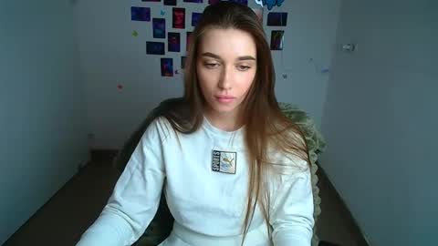 Amelia online show from April 23, 2026, 12:29 pm