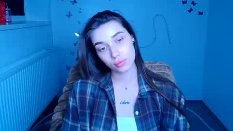 Amelia online show from May 12, 2026, 11:29 am