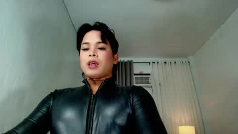 kim online show from June 3, 2026, 3:28 pm