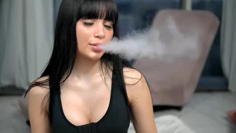 mysticlayla online show from March 4, 2026, 4:40 am