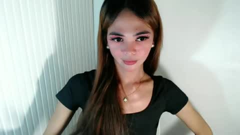 Snapshot of mysticofcum22 chatting on June 15, 2026, 11:45 am Krestine online show from June 15, 2026, 11:45 am