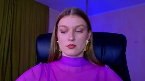 mysticvenus_ online show from February 16, 2026, 3:41 pm