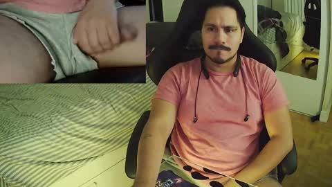 Snapshot of n0ttheface chatting on November 12, 2025, 12:00 am N0ttheFace online show from November 12, 2025, 12:00 am