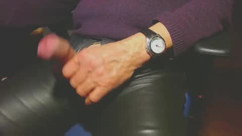 naaapa online show from January 27, 2025, 5:48 pm