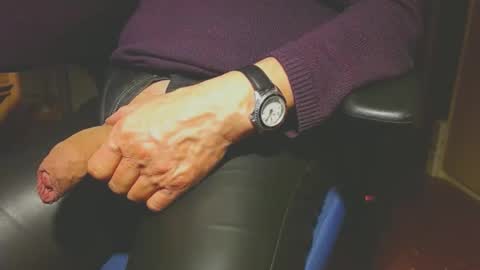 naaapa online show from February 1, 2025, 11:06 pm