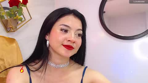 naamah_b online show from January 7, 2025, 4:16 pm