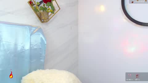 naamah_b online show from February 4, 2025, 2:10 pm